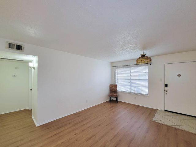 3535 Nasa Rd 1 78, Seabrook, TX 77586