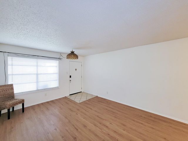 3535 Nasa Rd 1 78, Seabrook, TX 77586