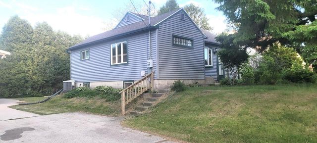 2119 N 38th STREET, Sheboygan, WI 53081