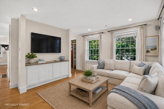 3 Baywood Dr, Orleans, MA 02653