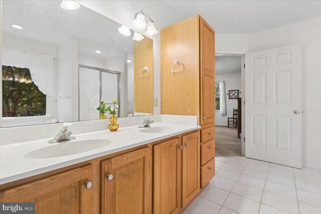 14 SURREY, Madison, VA 22727