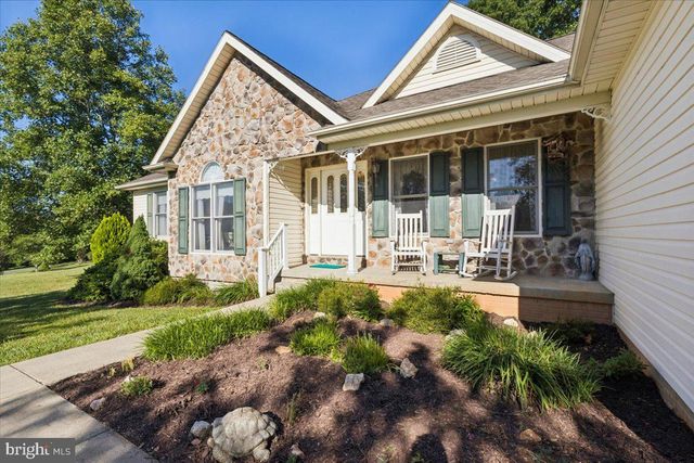 14 SURREY, Madison, VA 22727