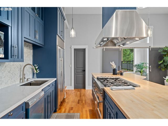 35890 Sw ORCHID HILL Ln, Hillsboro, OR 97123