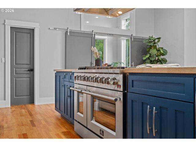 35890 Sw ORCHID HILL Ln, Hillsboro, OR 97123