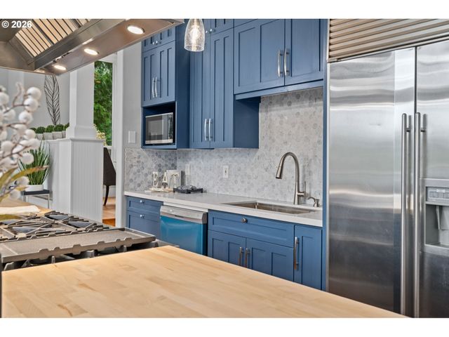 35890 Sw ORCHID HILL Ln, Hillsboro, OR 97123