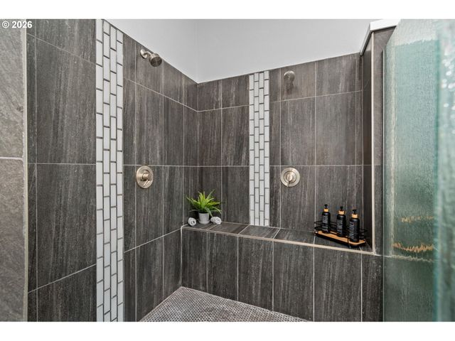 35890 Sw ORCHID HILL Ln, Hillsboro, OR 97123