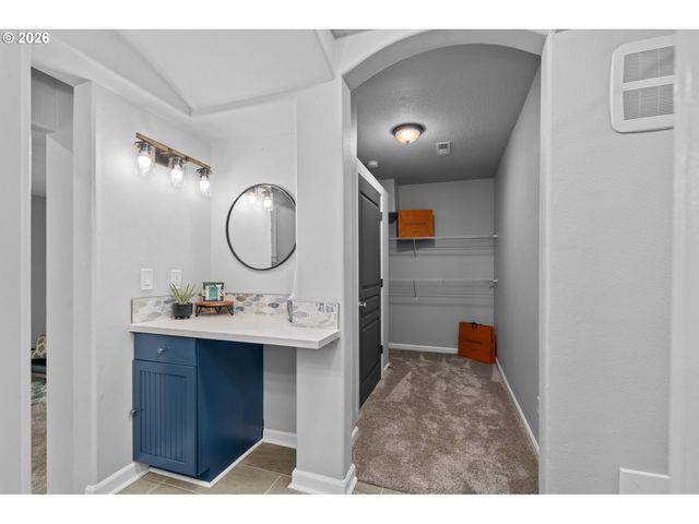 35890 Sw ORCHID HILL Ln, Hillsboro, OR 97123