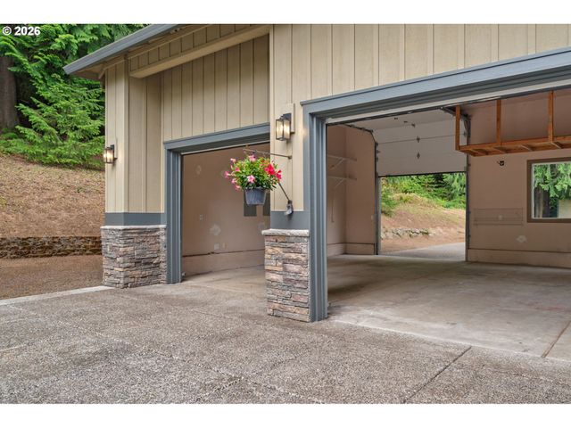 35890 Sw ORCHID HILL Ln, Hillsboro, OR 97123
