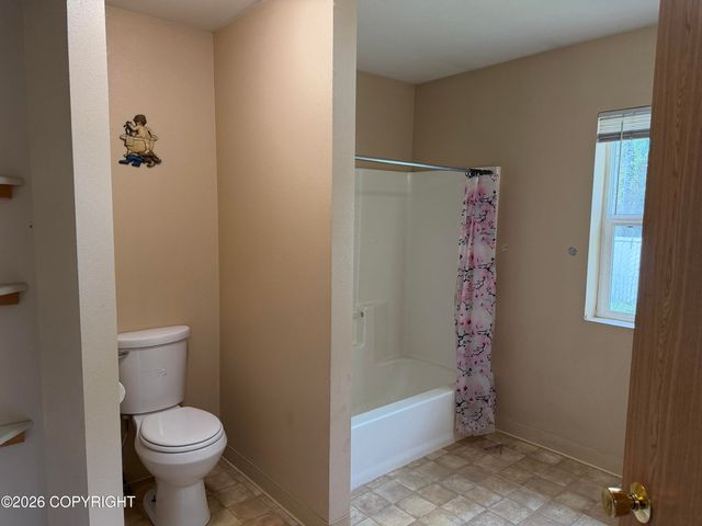 203 Cottage Circle, Kenai, AK 99611
