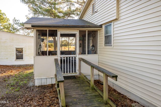 4474 Autryville Road, Autryville, NC 28318