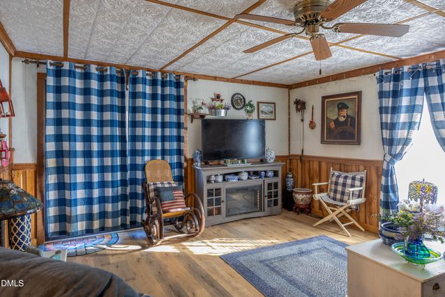 4474 Autryville Road, Autryville, NC 28318