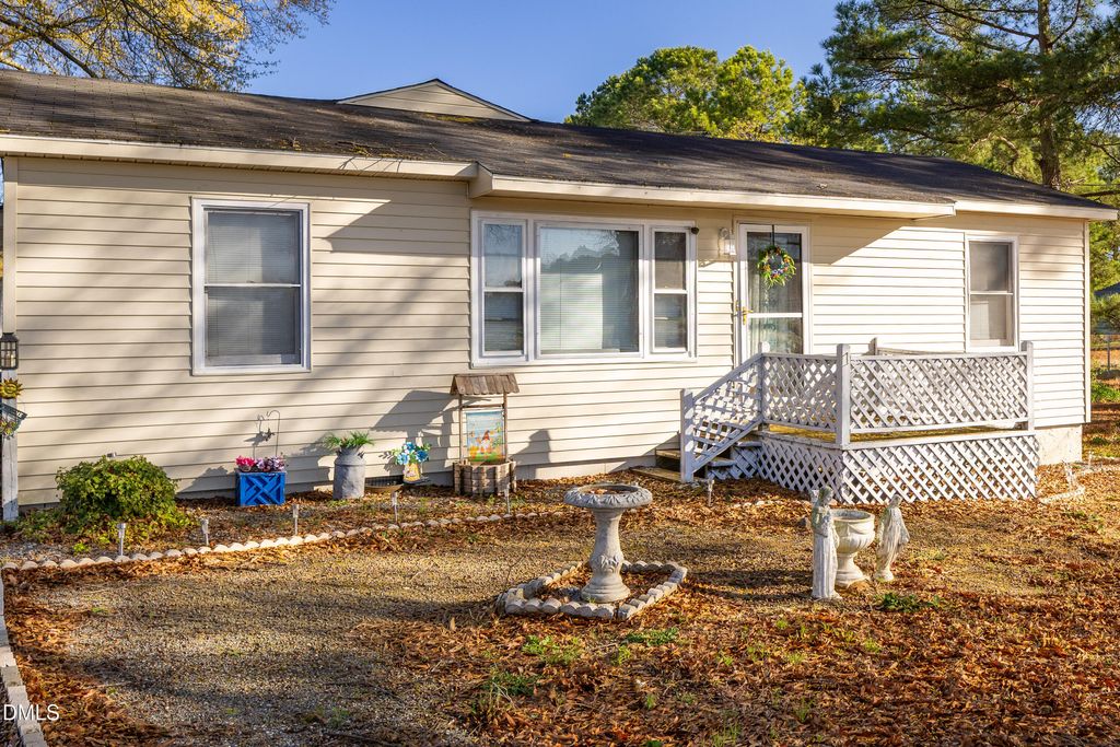 4474 Autryville Road, Autryville, NC 28318