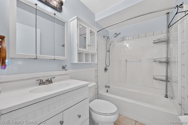 25507 Keeler Road, Redford, MI 48239