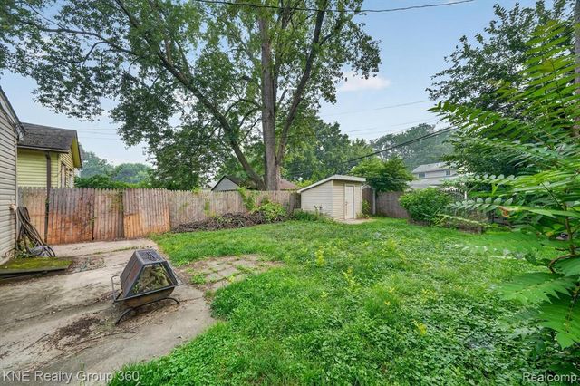 25507 Keeler Road, Redford, MI 48239