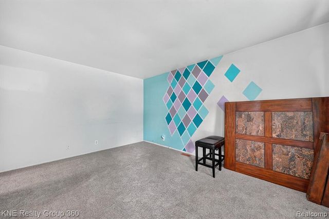 25507 Keeler Road, Redford, MI 48239