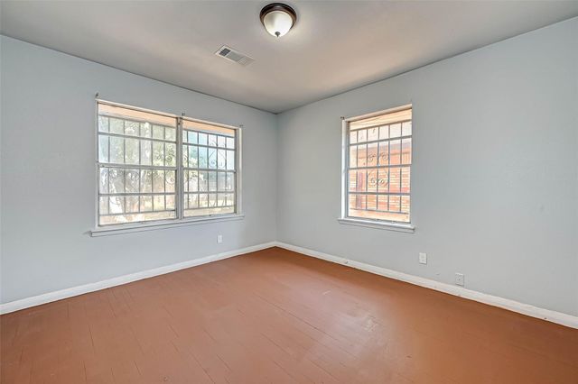 2946 Dragonwick Drive, Houston, TX 77045