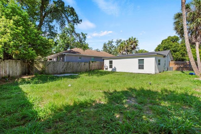 8613 N 14TH STREET, Tampa, FL 33604