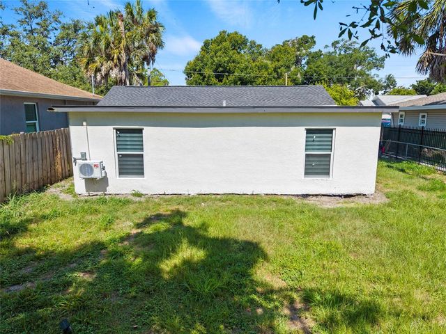 8613 N 14TH STREET, Tampa, FL 33604