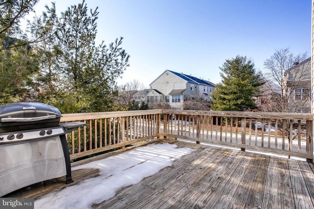 100 PENWICK CIR, Frederick, MD 21702