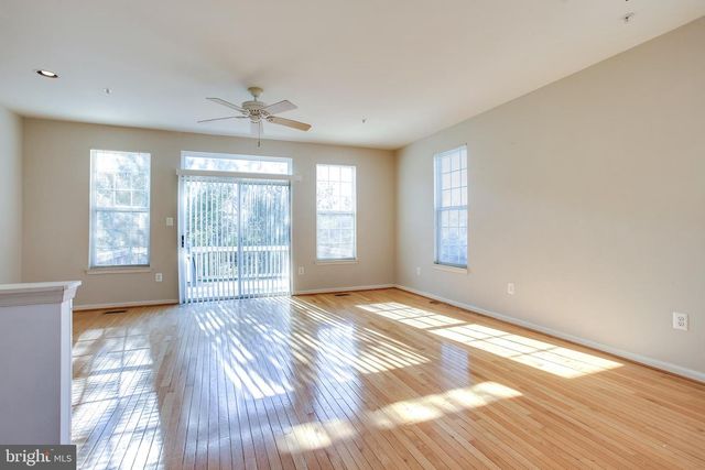 100 PENWICK CIR, Frederick, MD 21702