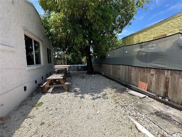 267 NW 33rd Street 1, Miami, FL 33127