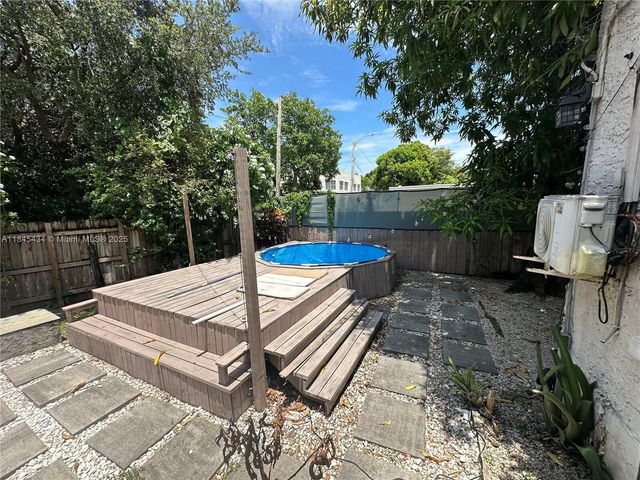 267 NW 33rd Street 1, Miami, FL 33127