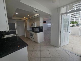18041 Biscayne Boulevard 204, Aventura, FL 33160