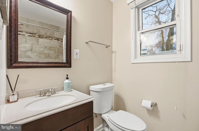 5612 DELAWARE DR, Oxon Hill, MD 20745