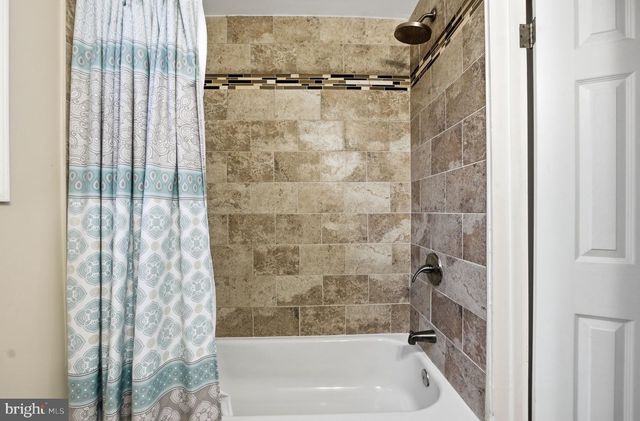 5612 DELAWARE DR, Oxon Hill, MD 20745