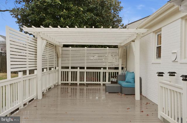 5612 DELAWARE DR, Oxon Hill, MD 20745