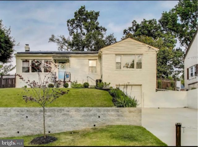 5612 DELAWARE DR, Oxon Hill, MD 20745