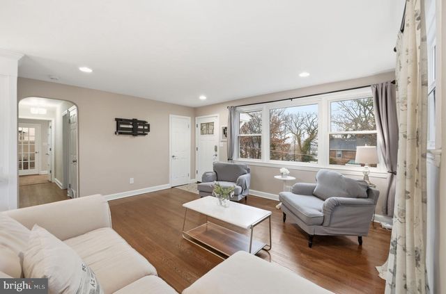 5612 DELAWARE DR, Oxon Hill, MD 20745