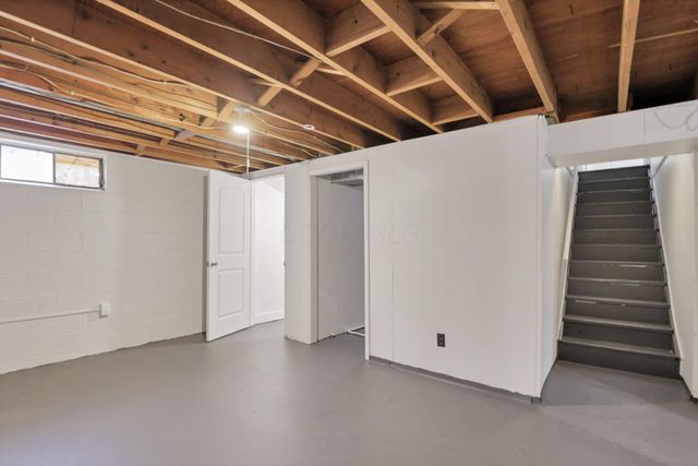 2535 Bulen Avenue, Columbus, OH 43207