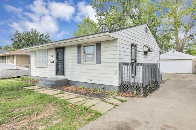 2535 Bulen Avenue, Columbus, OH 43207