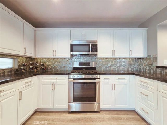 1154 N Sycamore 7, Los Angeles, CA 90038