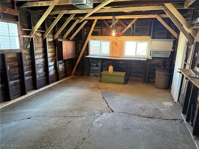 442 W 44th Street, Shadyside, OH 43947