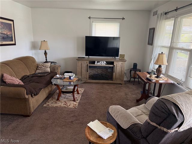 442 W 44th Street, Shadyside, OH 43947