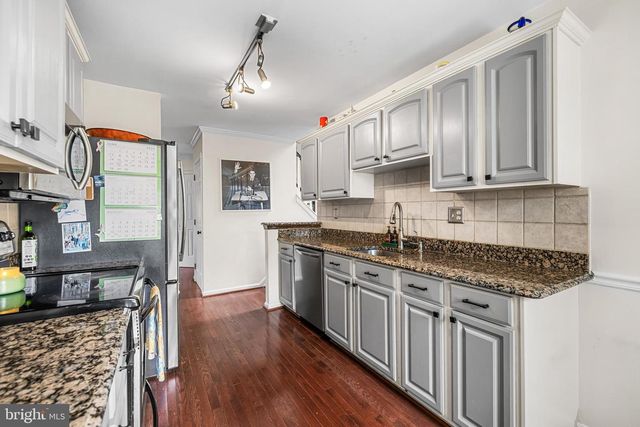 13 BARROW CT, Towson, MD 21204