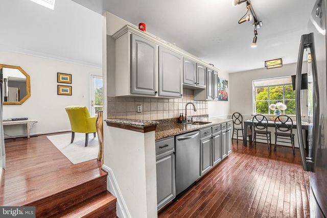 13 BARROW CT, Towson, MD 21204