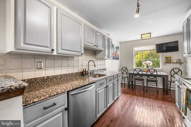 13 BARROW CT, Towson, MD 21204
