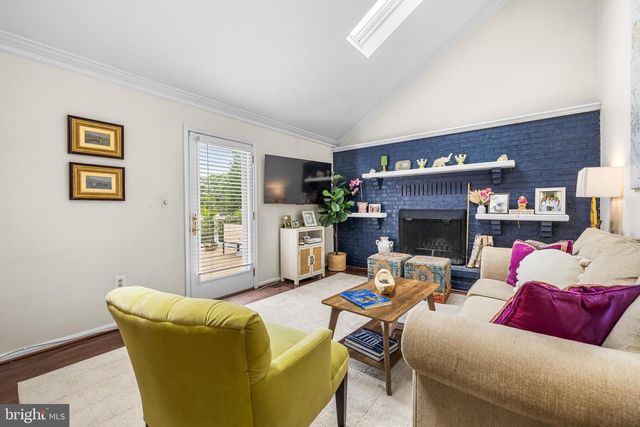 13 BARROW CT, Towson, MD 21204