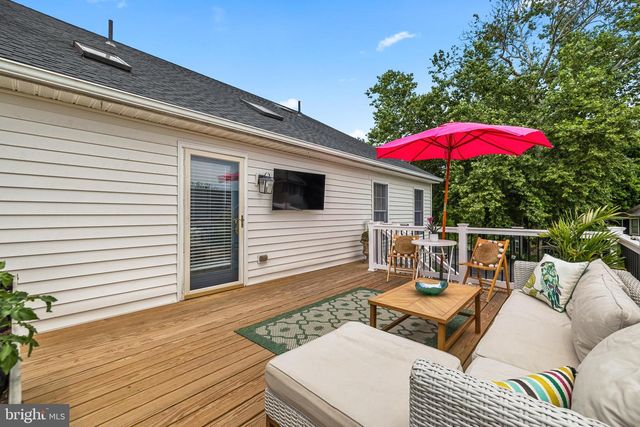 13 BARROW CT, Towson, MD 21204