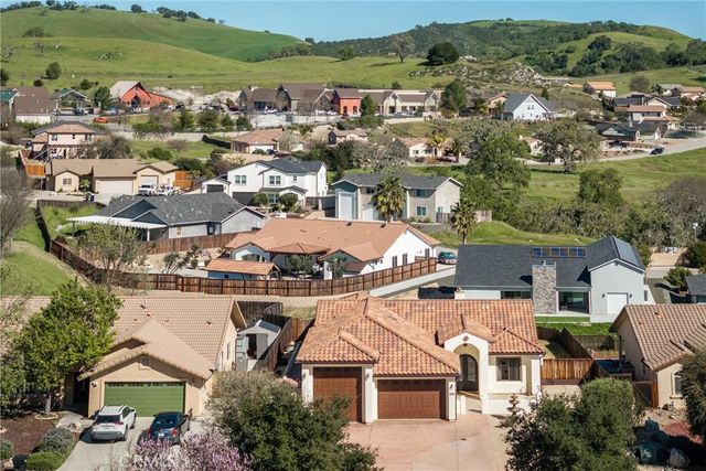 3620 Delaney Place, Paso Robles, CA 93446