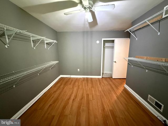 6142 DUNROMING RD, Baltimore, MD 21239