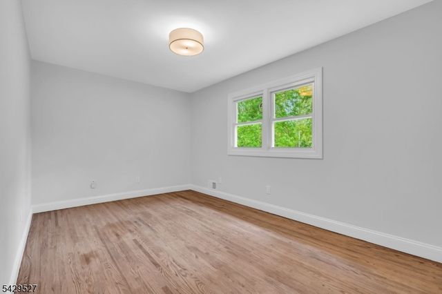 1318 Marcella Dr, Union Twp., NJ 07083