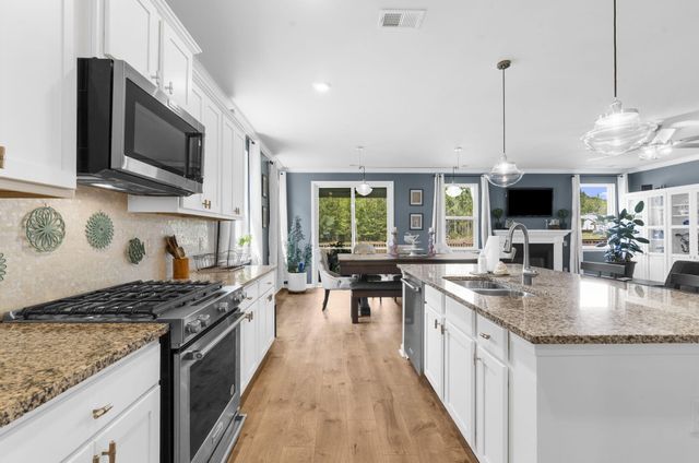 181 Cherry Grove Drive, Summerville, SC 29483