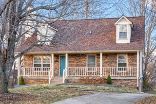2147 Bauling Ln, Clarksville, TN 37040
