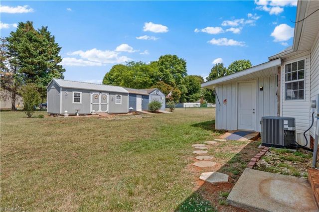 129 Polaris Drive, Mocksville, NC 27028