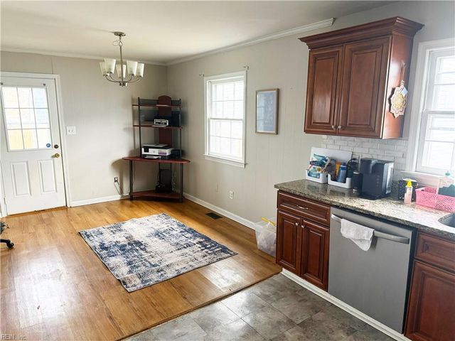 265 Benns RD, Newport News, VA 23601