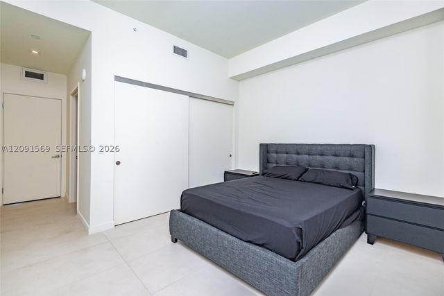 1400 Biscayne Blvd 405, Miami, FL 33132